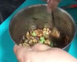 A picture of step 3 of Crispy Nachos Papad Bhel Chat.