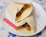 Foto del paso 5 de la receta: Wraps de pollo y cerdo