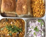 A picture of step 9 of Misal pav.