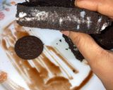 A picture of step 9 of Oreo layer cake 🍰.