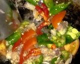 Foto langkah ke 2 dari resep Tumis Jamur Merang Buncis Kecap Manis.