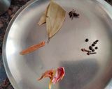 A picture of step 2 of Rich Fox nut & peas curry without khoya.