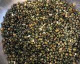 A picture of step 2 of Restaurant style Dal Makhani.