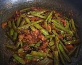 नागपूर स्पेशल सावजी गवार शेंगा (savji gavar shenga recipe in marathi) रेसिपी स्टेप 3 फोटो 