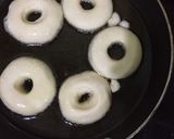 Foto langkah ke 4 dari resep Donat Maizena (pakai telur).