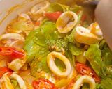 รูปขั้นตอนการทำที่ 4 ของ ปลาหมึกผัดไข่เค็ม