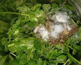 A picture of step 1 of Green Chutney.