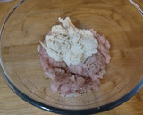 Foto del paso 1 de la receta: Albóndigas de pollo en salsa de hongos
