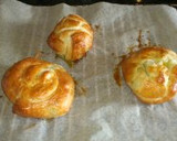 Foto del paso 5 de la receta: Caracolas rellenas de bonito y queso de cabra y pimiento relleno envuelto en hojaldre