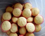 A picture of step 2 of Yummy cup cakes.