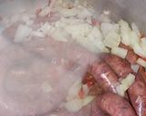Foto del paso 5 de la receta: Salsa roja con salchicha parrillera