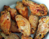 Foto del paso 7 de la receta: Alitas de pollo al horno con salsa Buffalo, acompañadas de salsa de queso azul