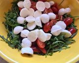 Rukkolás csirkemellsaláta recept fázis 5 fotója