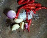 Foto langkah ke 6 dari resep Ayam gepuk / geprek bensu kw.