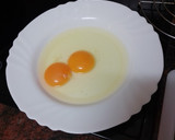Foto del paso 2 de la receta: Tortilla francesa de jamón cocido y espinacas