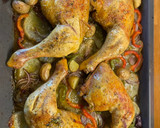 Foto del paso 3 de la receta: Cuartos de pollo al horno