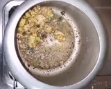 A picture of step 3 of Chicken Soup.