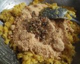 A picture of step 4 of Puran poli.