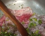 صورة لخطوة 1 من وصفة شربة بيضاء بكريات اللحم