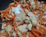 Ázsiai stílusú brokkolis-sárgarépás csirkemell recept fázis 12 fotója