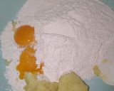 Foto langkah ke 2 dari resep Donat Kentang Salju (Donat kentang metode Autolysis,empuk,menul).