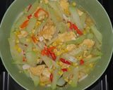 Foto langkah ke 4 dari resep Tumis Labu Siam Jagung Telur.