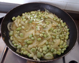 Foto del paso 3 de la receta: Revuelto de habas