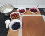 Foto del paso 7 de la receta: Brazo de chocolate y frutos rojos