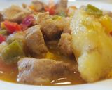 Foto del paso 7 de la receta Estofado de cerdo al ron con verduras + receta aprovechamiento