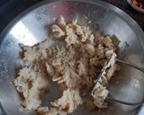 A picture of step 2 of Raw banana tikki.