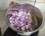 સેવ ડુંગળી નું ઇન્સ્ટન્ટ શાક (Sev Dungri Instant Shak Recipe In Gujarati) રેસીપી સ્ટેપ1ફોટો