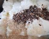 A picture of step 2 of Boondi Ladoo Cheesecake.
