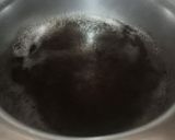 A picture of step 1 of Karak chai.