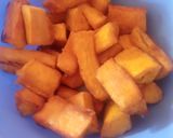 A picture of step 4 of Spicy cassava fries.