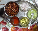 રગડા ચાટ(Ragda Chaat Recipe in Gujarati) રેસીપી સ્ટેપ2ફોટો