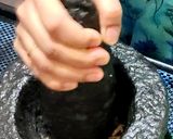 A picture of step 1 of Walnut chutney.