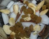 A picture of step 5 of Yummy banana ya banana masti.