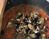Foto del paso 3 de la receta: Fideos con albahaca, tomate y champiñones