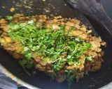 A picture of step 4 of Besan Bhaji.