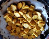 A picture of step 3 of Bottle Gourd Muthiya.