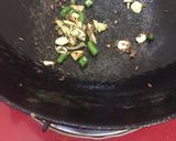 A picture of step 9 of Veggie daliya curry.