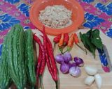 Foto langkah ke 1 dari resep Tumis Pare dengan Udang Rebon, Anti Pahit dan Bikin Nagih.