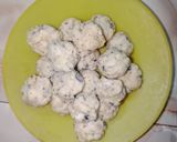 Foto langkah ke 4 dari resep Bitterballen Ayam Jamur.