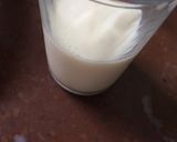 Foto langkah ke 3 dari resep Kopi dalgona korea.
