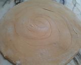 A picture of step 4 of Lacha paratha.