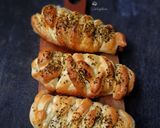 Foto langkah ke 6 dari resep Bread sausage mayo.