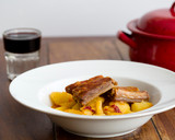 Foto del paso 1 de la receta: Patatas guisadas con costillas