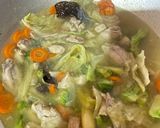 Foto langkah ke 5 dari resep Sup Ayam Favorit.