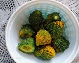 A picture of step 2 of Bharwa karela.
