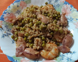 Foto del paso 6 de la receta: Cazuela de arroz integral con voladores y langostinos